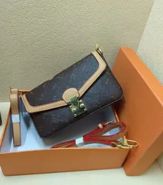 Nuova borsa femminile moda selvaggia piccola borsa quadrata fabbrica all'ingrosso esportazione commercio estero borse a tracolla borse a tracolla borse di marca alla moda