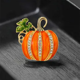 Spilla di lusso di design Halloween strass zucca spilla decorazione goccia olio cardigan fibbia ad ardiglione giacca maglione accessorio corpetto