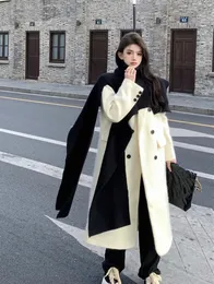 Misturas de lã feminina estilo coreano acolchoado casaco de lã outono inverno comprimento médio Hepburn engrossado solto e cachecol conjunto de duas peças feminino chique 231006