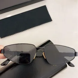 occhiali firmati da donna sunglasses 0107s moda classica 레트로 stile let