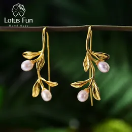 Mankiet Ear Lotus Fun Real 925 Sterling Silver Natural Pearl Kolczyki Piękne biżuterię wodne z oliwek kropli dla kobiet 231005