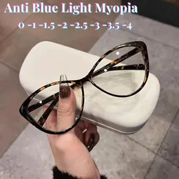 Solglasögon ramar mode vintage gradient glasögon för närsynthet anti blå ljus myopia unika vita ben kattögon glasögon 231005