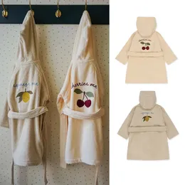 Полотенца Халаты Детский халат 23 KS детский фланелевой халат детское банное полотенце накидка впитывающий халат пижамы для мужчин и девочек 231006