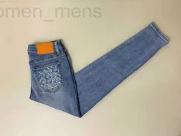 Caprihosen für Damen, europäische Designer-Jeans mit schmalem Bein und kurzen Beinen für Damen im Sommer 2023, schmal geschnittene Bleistifthosen, Trend MWTO