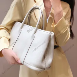 10A luxurys designer bags the tote bag shopping bag Garden bag Plain handbag high quality designer bags Genuine Leather Fashion Soft Casual Tote Open Pocket lady bags