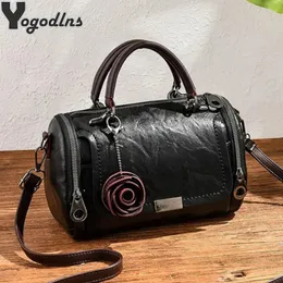 Sacos de noite Moda Mulheres Bolsa de Ombro com Flor Pingente Senhoras Festa Bolsa Boston Bolsa Casual Feminino Messenger Crossbody 231006