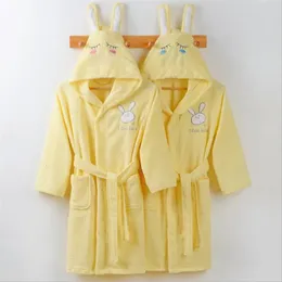 Pyjamas Pure Cotton Children Robes Soft Baby Bathrobe Söta djurtecknade barn filt barn huva badrockar småbarn badhandduk 231006