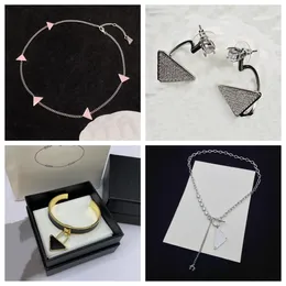 Latest Fashion Look Necklace Hot-Selling Triangular Pendant Earrings Designer Gold Bracelet Jewelry Pendants Silver Chain for Boys Men Women Jewelry Gift