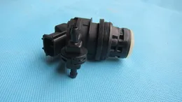Washer Tank Pump Windshield Water Spray Motor för Mazda CX5 CX4 Mazda 5 BBP1-67-482