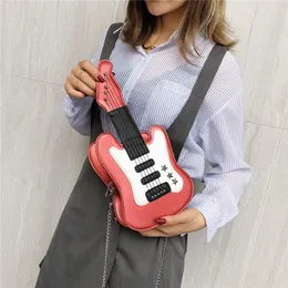 Kvällspåsar mini gitarrform crossbody för kvinnor axelväska plånböcker och handväskor messenger kreativ personlighet pu läder