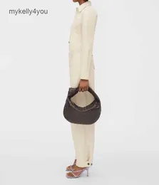 Authentische große Teen Jodie Single-Schultertaschen von Bottegav Venetas, italienische Marke, gewebte Umhängetaschen im Lolita-Stil, Tote Weave Socialite, lässige Strickhandtaschen von DFYM