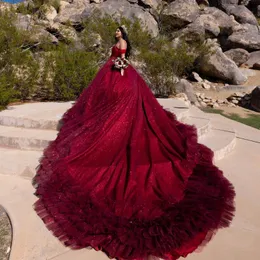 Luxo vermelho brilhante em camadas babados vestido de baile quinceanera vestidos applique doce 16 baile de formatura vestido de 15 anos rendas-up vestidos de baile