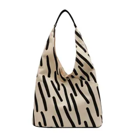 Zebra Canvas Bag 2023 Summer Women's Casual Large Capacity Tote Student School Shoulder 231007