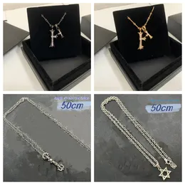Pendant Necklace Designer Gift Classic Women Mens Fashion Luxurys Necklaces Designers Jewelry New for Women Teen Girls Jewelry