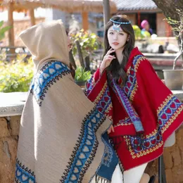 Halsdukar Fashion Hooded Shawl Womens Outdoor Style and Travel Cloak Love Warm Coat mångsidig halsduk 231007