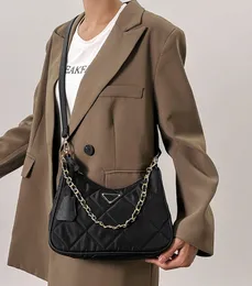 New Triangle Mark Bag All-Match Underarm Hobo Nylon Cloth Textured Shoulder Crossbody Chain for Women