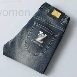 Projektant dżinsów dżinsów dżinsów dla mężczyzn jesień mody męskie koreańskie szczupłe spodnie szczupłe gęste haftowane niebieskie szare spodnie 9ck9