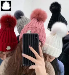 Beanie Fashion Designer Winter Sticked Beanie Men Casquette Women Bonnet Fox Hair Woolen Hat Top Quality Warm Faux päls Pom Beanies Caps 18 Colors Gift 117731