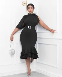 Sukienki swobodne 2023 Clubwear Specjalne jedno ramię Bandage BodyCon Elegancka moda Maxi Party Wyjdź z noszenia