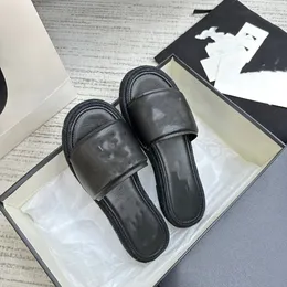 Top-Designer-Luxus-Slides aus Hanfseil, geflochtene Hausschuhe, Leder-Metall-Logo, Größe 35–42