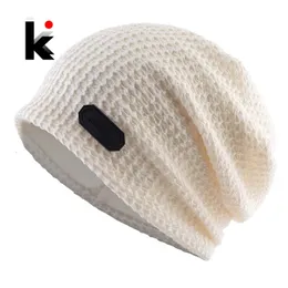 Beanie/Kafatası Kapakları Örme İnce Beanies şapka kadınlar Bahar Yaz Nefes Alabilir Kafatası Beanie Erkekler Düz Renk Sıradan Bonnet Kapakları Uniex Hip Hop Şapkası 231007