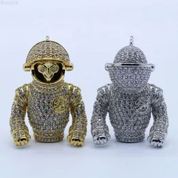 Designer Jewelry Mens icy astronaut alien man custom hip hop 18k gold ice bling diamond spaceman pendant