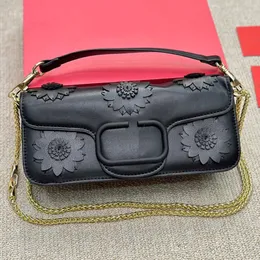 Designer Chain Shoulder Bag Women Crossbody Purse Plain Black Handbag Flap Messenger Bags Hardware Letter Buckle 3d Flower Decoration High Quality Clutch