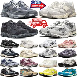 2002r 9060 Scarpe da corsa per maschile da donna Quarzo grigio Moon Daze Phantom Protection Pack Rain Cloud Sale Sea Sale Sneaker