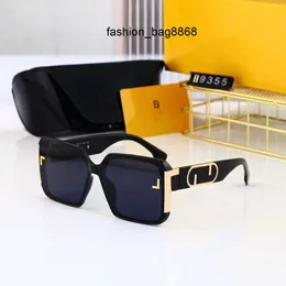 5A Güneş Gözlüğü Kadınlar ve Erkekler İçin Tasarımcı Moda Büyük Çerçeve Kedi Göz Gözlük Modeli Özel UV 400 Koruma Mektubu Büyük Bacak Çift Kiriş Çerçevesi Açık H9355