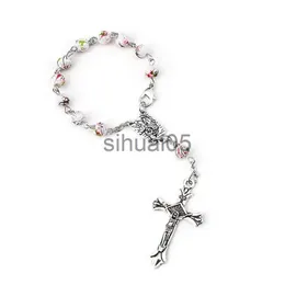 Pendanthalsband smycken 2021 Trend hjärtat av Jesus Armband Crucifixion Staty Armband Katolska gåvor Jungfru Maryzinc Eloy X1009