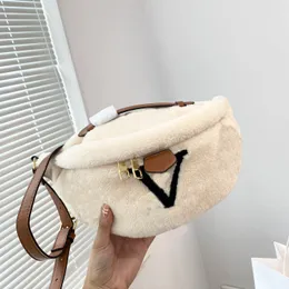 Kvinnor Winter Teddy midja Fanny Pack Bag Luxury Designer bröstväskor Louiseits Crossbody Lamb Wool Soft Fur Bumbag Classic Viutonits Shoulder Belt Bag Ryggsäckar