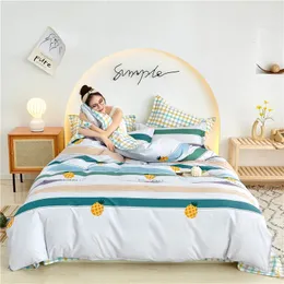 Set di biancheria da letto Kuup Cartoon Set Lenzuola doppie Morbide 34 pezzi Lenzuolo Copripiumino Queen King Size Set consolatore per la casa Bambino 231009