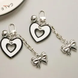 Keychains Bowknot Keyring Stylish Accessory Heart Pendant Keychain Alloy Material Bag Pendants Suitable For Keys Bags