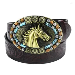 Cinture Cintura per adulti multitaglia con fibbia a testa di cavallo in rilievo regolabile per uomo in pelle PU resistente all'usura