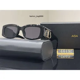 5A Güneş Gözlüğü Kadınlar ve Erkekler İçin Tasarımcı Moda Modeli Özel UV 400 Koruma Mektupları Bacak Çift Böbeği Büyük Çerçeve Açık Markalar Tasarım Elmas Güneş Gözlüğü 6019