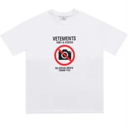 2021SS High Street Brand Vetements Tee No Social Media Designer Summer High Quality Casual Mankläder överdimensionerade kvinnor Kort SLE212U