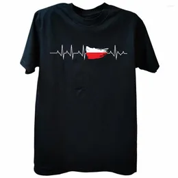 Magliette da uomo Divertenti Polacco Polonia Battito cardiaco Estate Orgoglio Grafica in cotone Streetwear Manica corta Regali di compleanno T-shirt da uomo