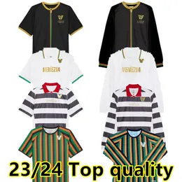 23 24 Venezia FC Fußballtrikots Heim Schwarz Auswärts Weiß 10# ARAMU 11# FORTE Venedig 2023 2024 BUSIO 27# Fußballtrikots 3. Adukt Kinderset Trainingskleidung Uniformen