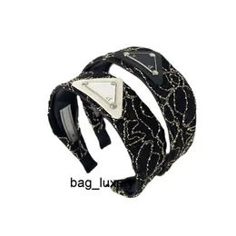 fashion luxury Designer Clips Headbands Barrettes Hairjewelry Ethnic Style Embroidery Lace Hair Clip Romantic Girl Hairpin Exquisite Design Brand Headwear Famil