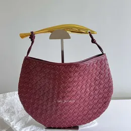 Sardines Moon Bags Genuine Bvbag Hand Sardine Venetas 23 Bolsa de cuero Diseñador de mujer Medio Botteega Un hombro Kylie Mismo cuerpo cruzado Gran capacidad 32 cm Dlq7