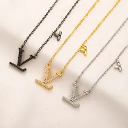 18 Karat vergoldete Designer-Halsketten mit Anhänger, 3 Farben, Unisex-Halskette, Schmuck, Charm-Anhänger-Halsketten, Kupferlegierung, Luxus-Geschenk, 38 + 5 cm