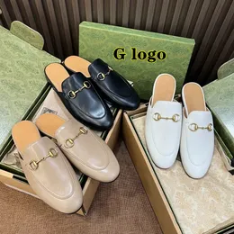 Designers tofflor glider loafers kvinnor casual skor svart matt äkta läder princetown metall kedja sko spets sammet toffel storlek35-43