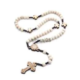 Collane con ciondolo Perline di legno bianche Collana con croce Gioielli religiosi Collana con rosario cattolico Collana con perline di preghiera ortodossa di Cristo Dropshipping x1009