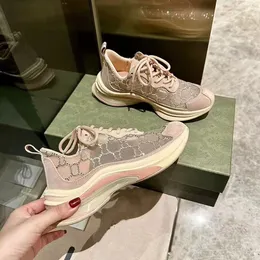 Versione a livello di alto livello con stivali da donna di qualità conducente con cuciture in rete e pelle di vitello floreale abbinato a vari schemi di colore per scarpe casual 35-41