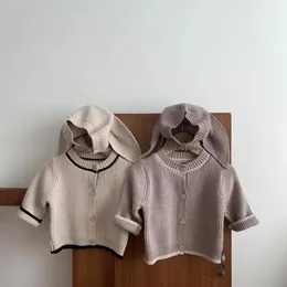 Kläder sätter hösten vinterkoreansk baby pojke 3st kläder set bomull stickad långärmad kappa spänning romer hatt kostym småbarn pojke outfit 231010