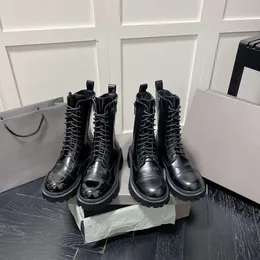 디자이너 럭셔리 Balenciga 클래식 부츠 Cowskin Leather Matte 및 밝은 색상 지퍼 신발 레이디스 플랫 허벅지 높은 부츠