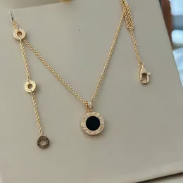 Fashion Luxury Women Jewelry Gold Necklace Classic Double sided Flip Set with Pearl Fritillaria and Black Agate Designer Charm Gorgeous Lady Rose Gold Pendant