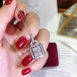 Dolce carino vendita superiore collana clavicola gioielli di lusso argento sterling 925 T taglio principessa topazio bianco partito pietre preziose diamante CZ Key204L