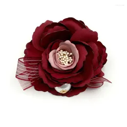 Brosches mode tyg blomma brosch päron cardigan lapel stift sjal spänne märke corsage för kvinnor smycken tillbehör härlig gåva