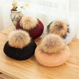 Berets 202309-shi Chic Winter Parenting Real Raccoon Fur Ball Pompon Forme dodydan